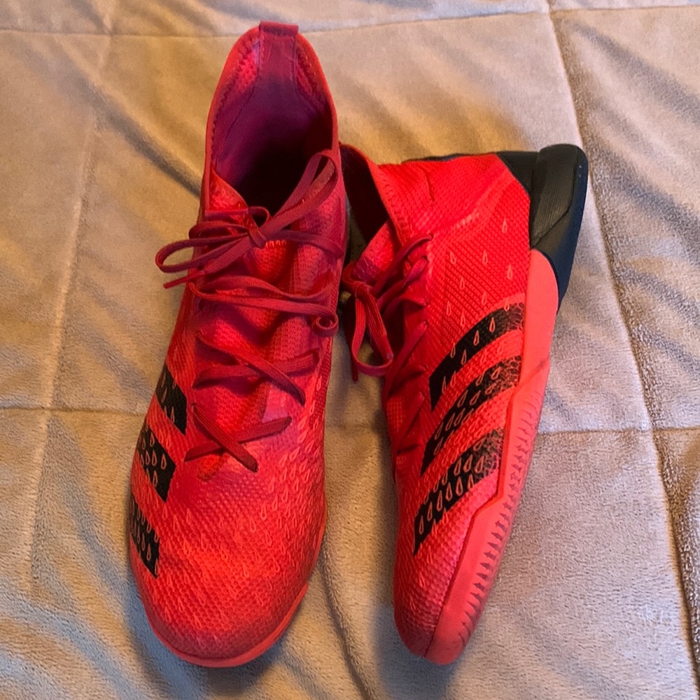 Adidas Predator Demonscale 8.5